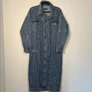 PrettyLittleThing Women’s Blue Denim Long Sleeve Button Up Midi Dress Size 4‎